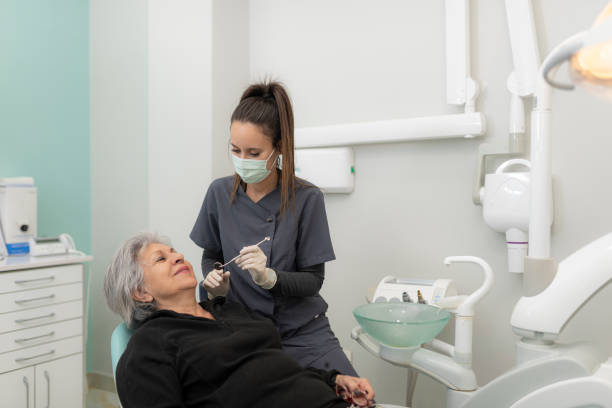 Best Cracked Tooth Emergency Dentist  in Shaker Heights, OH